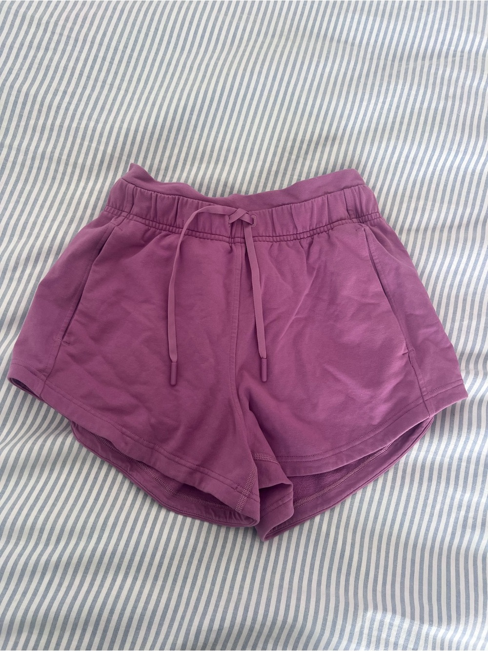 Inner Glow High-Rise Short 3" Lululemon
